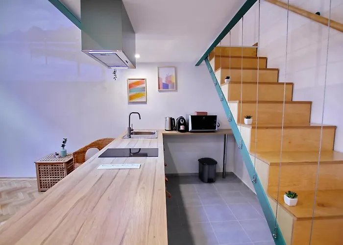 Apartament Awesome Downtown W Balcony & Free Private Parking Budapesta