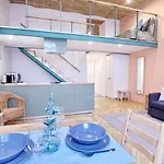 Awesome Downtown W Balcony & Free Private Parking Apartmán Budapešť
