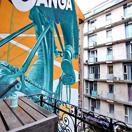 Awesome Downtown W Balcony & Free Private Parking Budapeste